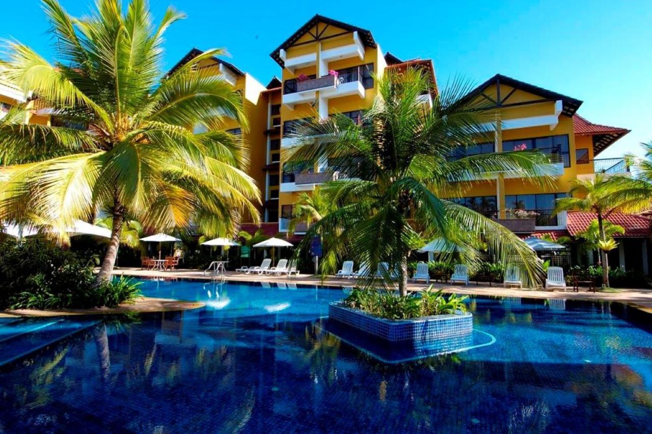 Tiara Labuan Hotel Exterior photo